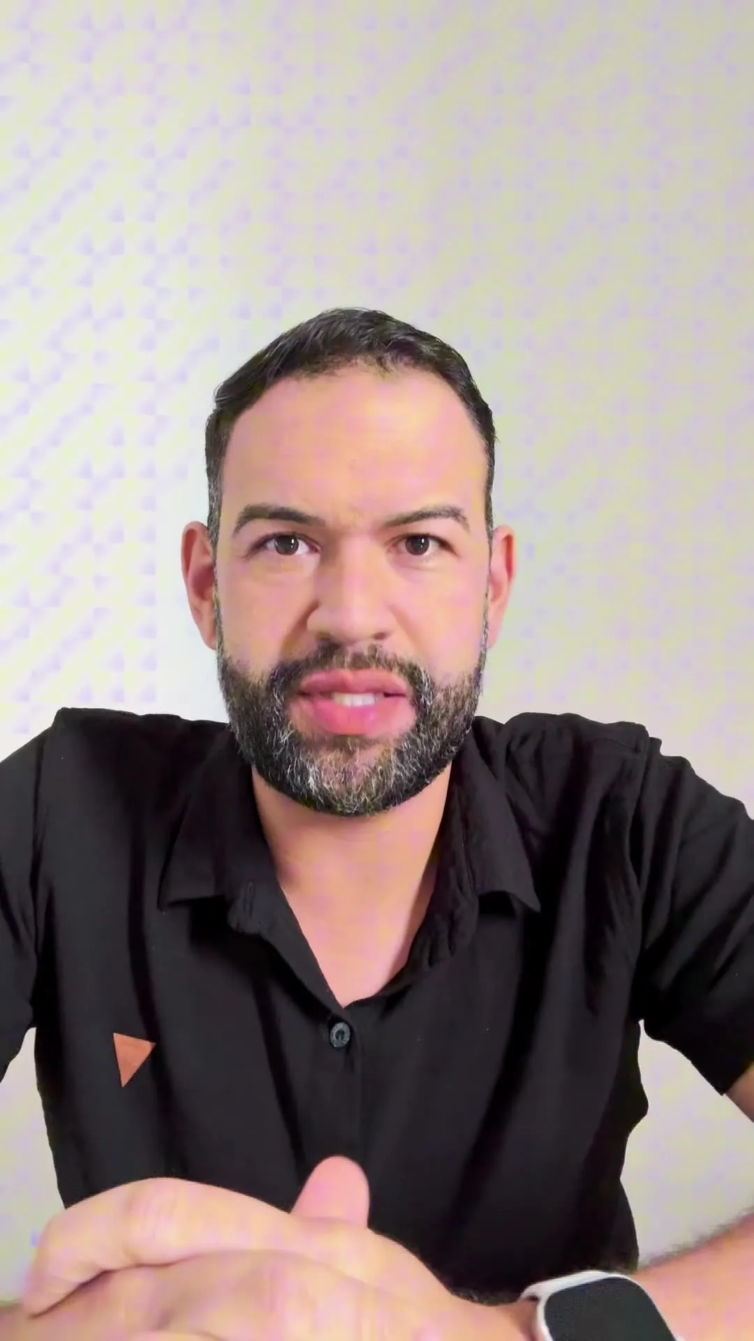 Dr. Frank, Formado na UASS-PJC, aprovado no Revalida 2025.2